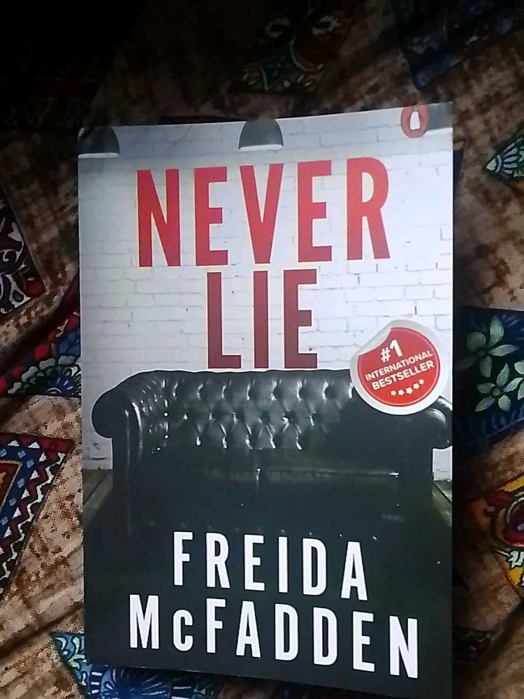 Never Lie by Freida McFadden