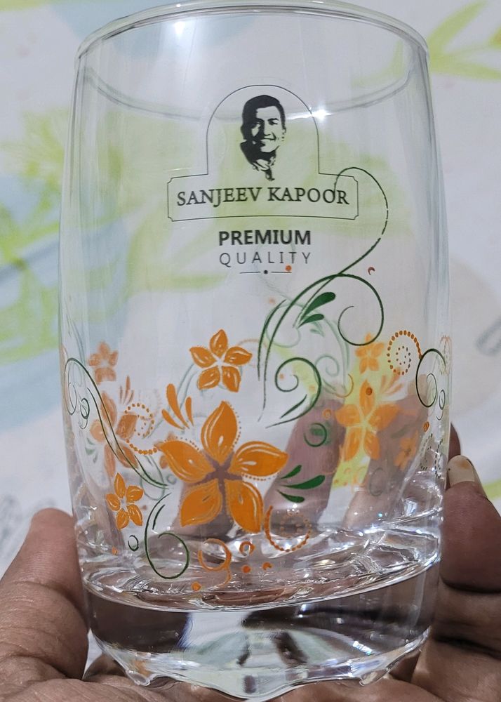 Original Sanjeev Kapoor Glass Set In Yellow Color