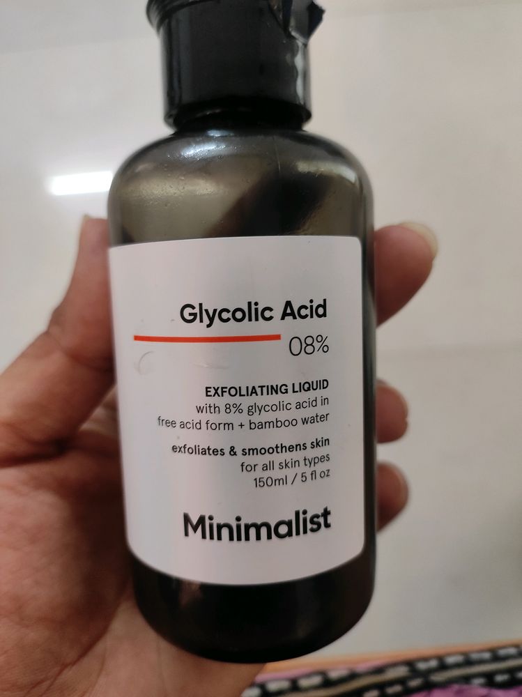 Minimalist Glycolic Acid Toner For Skin And Scalp