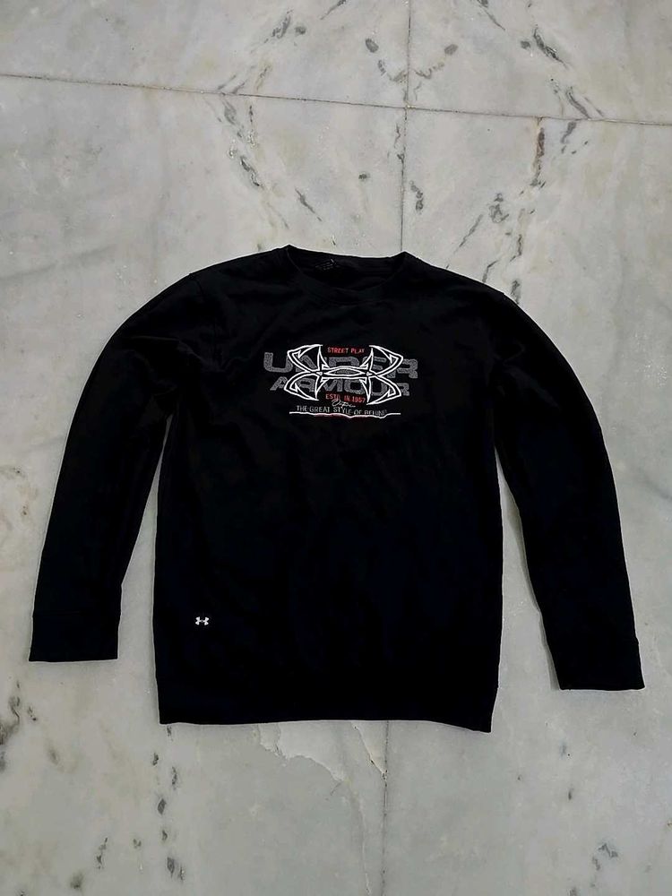 Under Armour Long Sleeve T-Shirt