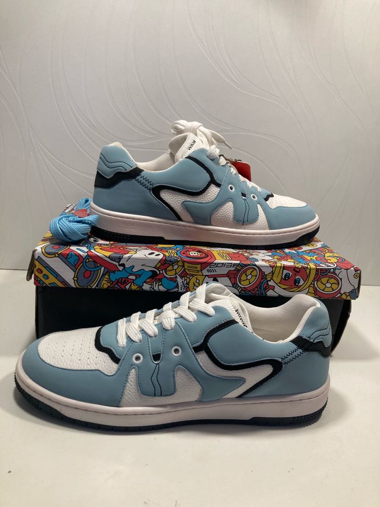 Cool Blue Sneakers SOULED STORE ORIGINAL BRAND NEW