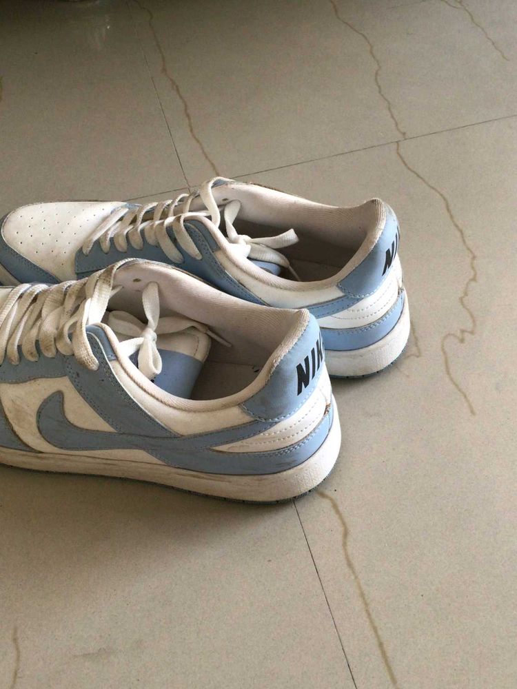 Nike DUNKS  - Blue and White