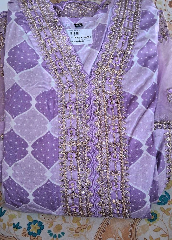 Kurta Set With Dupatta