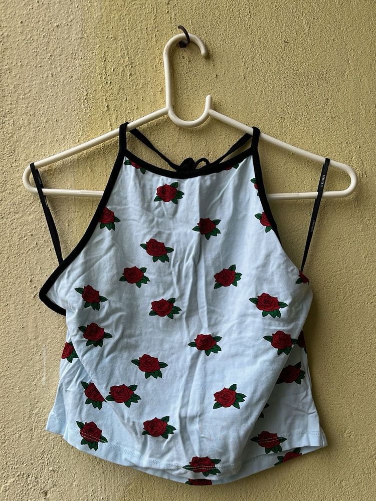 BRAND New 😍Forever 21 Halter neck top