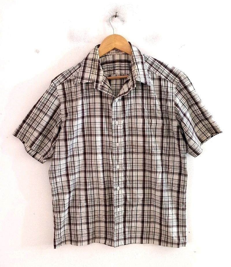 19) Mukti Colour Check T Shirt