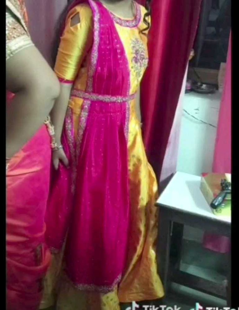 Yellow &amp; Pink Kurta Set