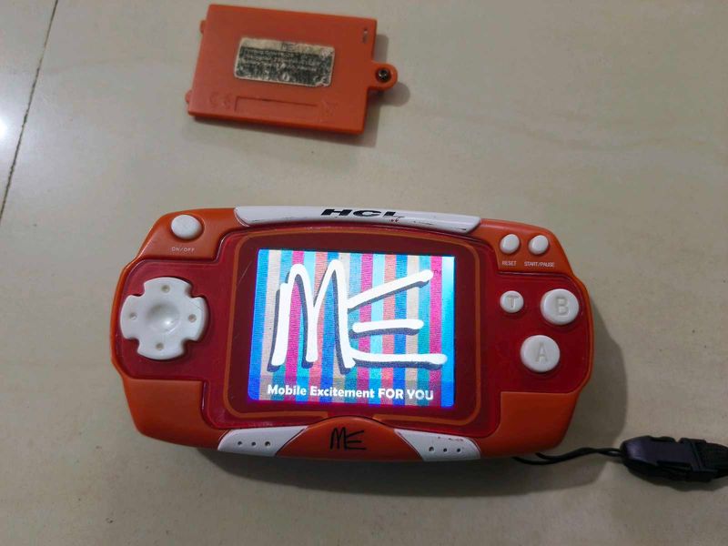 Vintage HCL ME Handheld Console