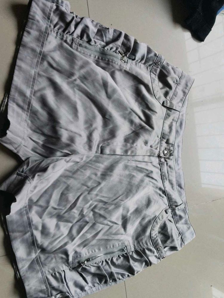 Stylish Grey Ruffled Shorts