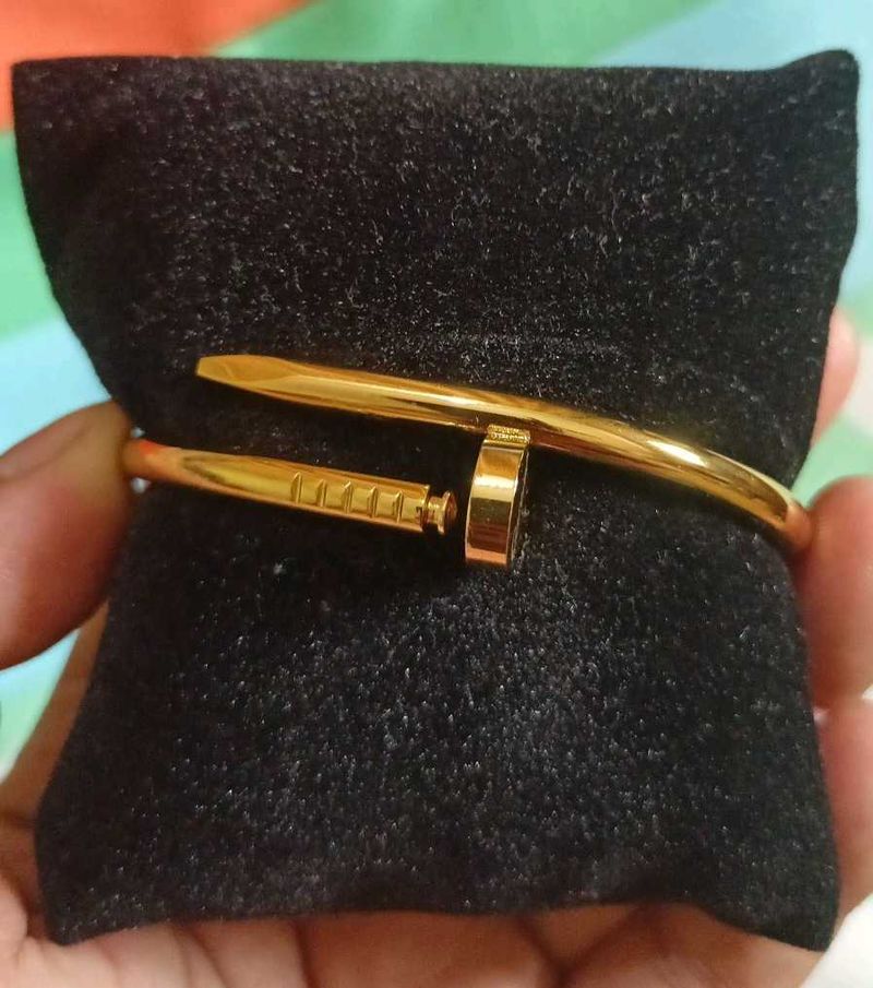 Gold Plated Bangle Style Bracelet