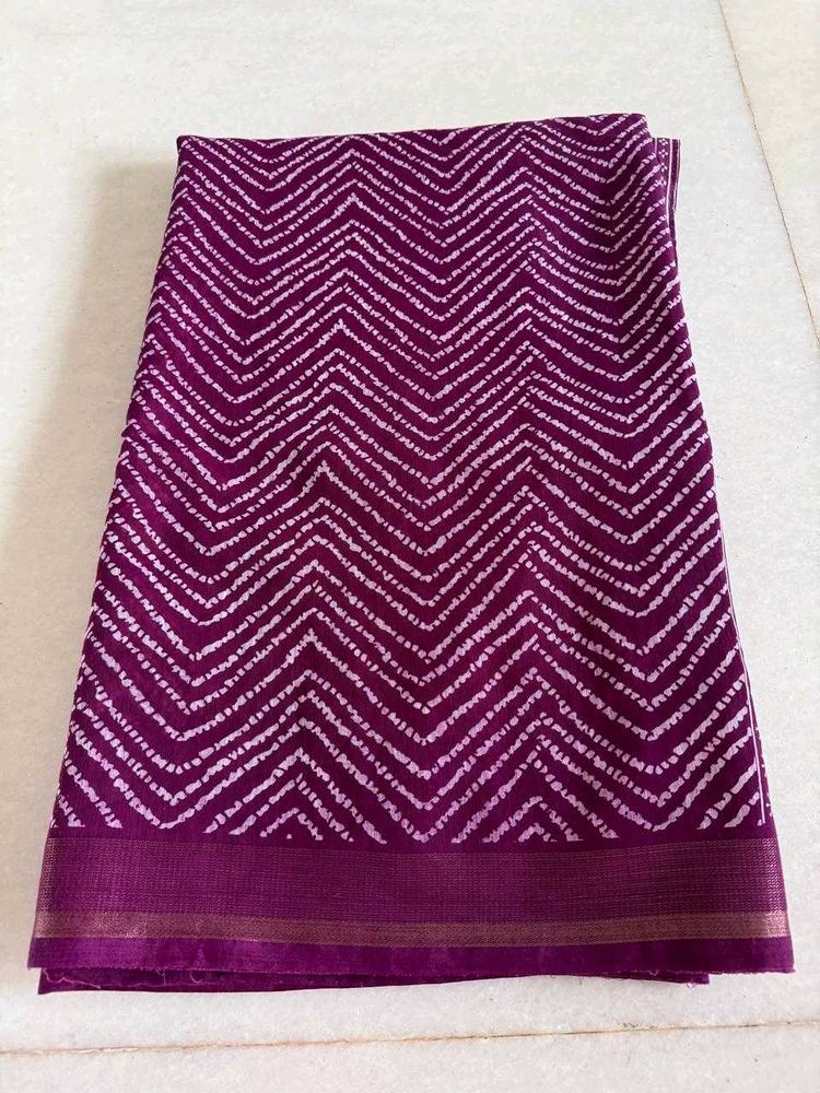 Magenta Chevron Print Cotton Linen Saree