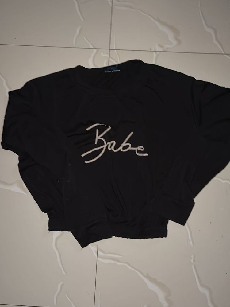 Black &#39;Babe&#39; Graphic Top