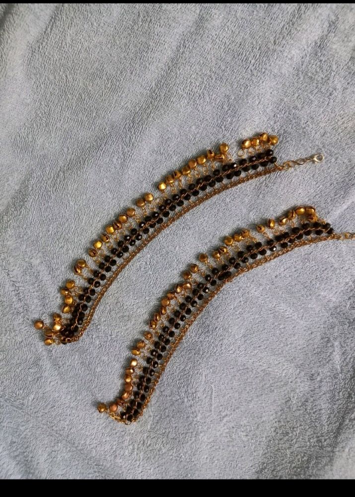 Anklet