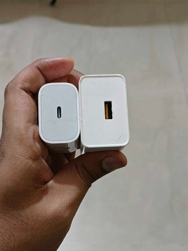 Combo Of 2 Charger Apple And Realme Not Working