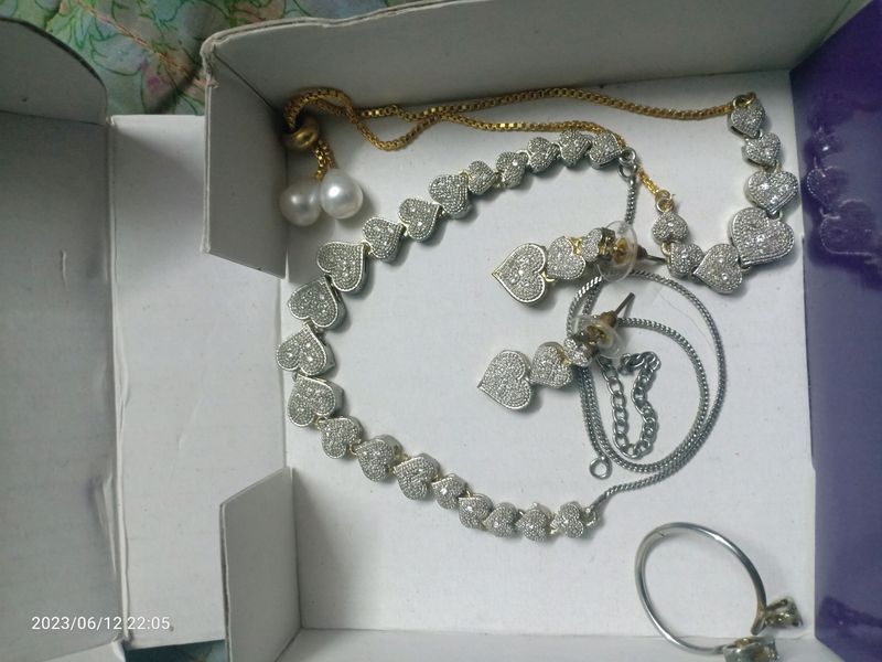 Jewellery Set Simple But Amazing