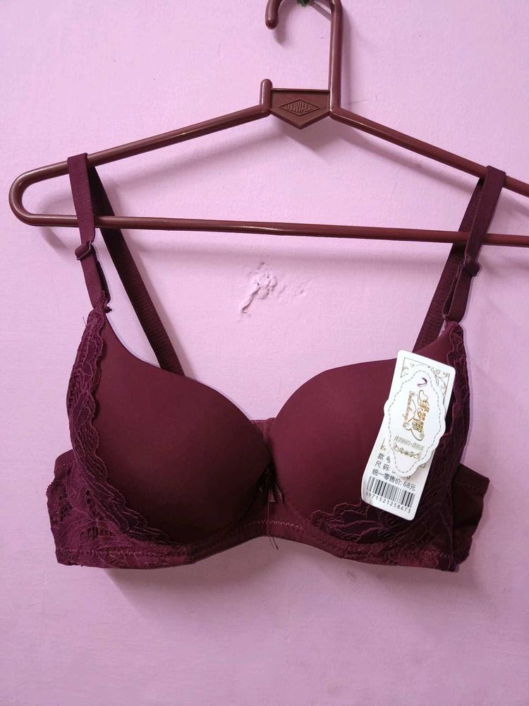 New with tag Burgundy Lace Bra