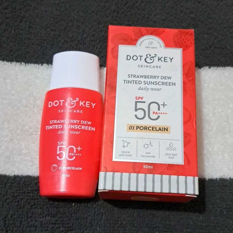 Dot&amp;Key Strawberry Dew Tinted Sunscreen