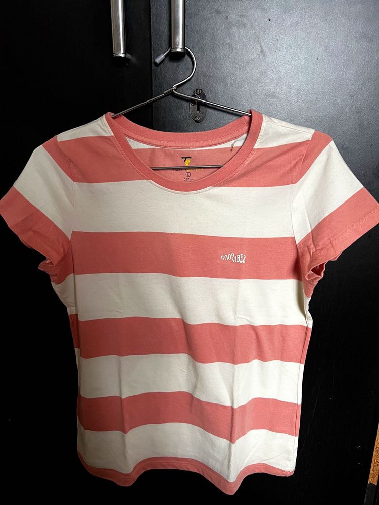 Team spirit striped T-shirt