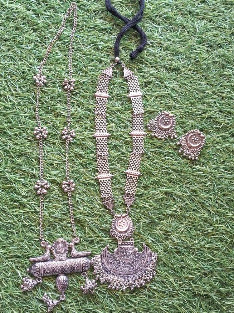 2 oxidise necklace set with earrings.