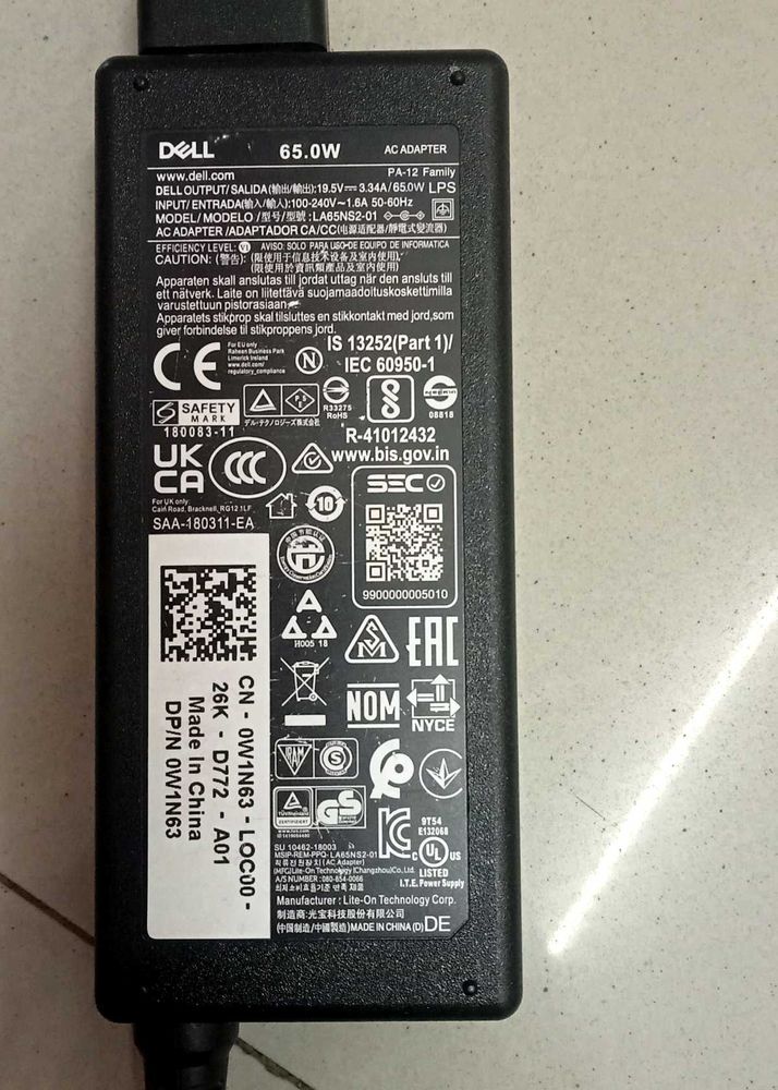 DELL LAPTOP CHARGER 65 WATT NEW AND ORIGINAL