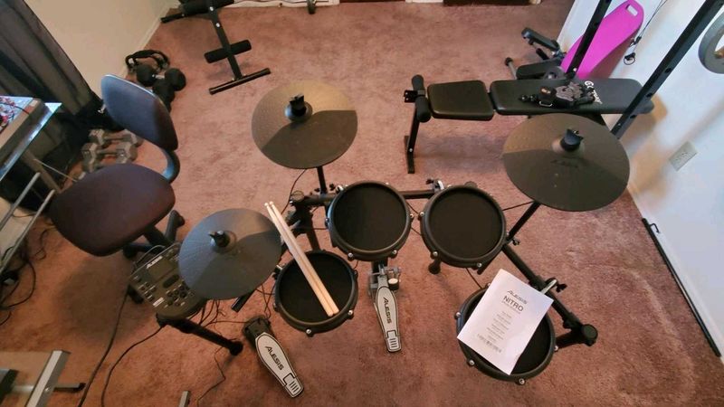 Alesis Nitro Electronic Drum Kit