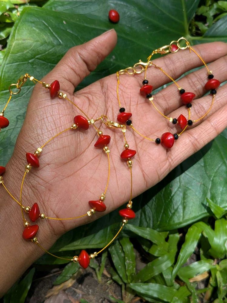 Manjadi seed Anklets