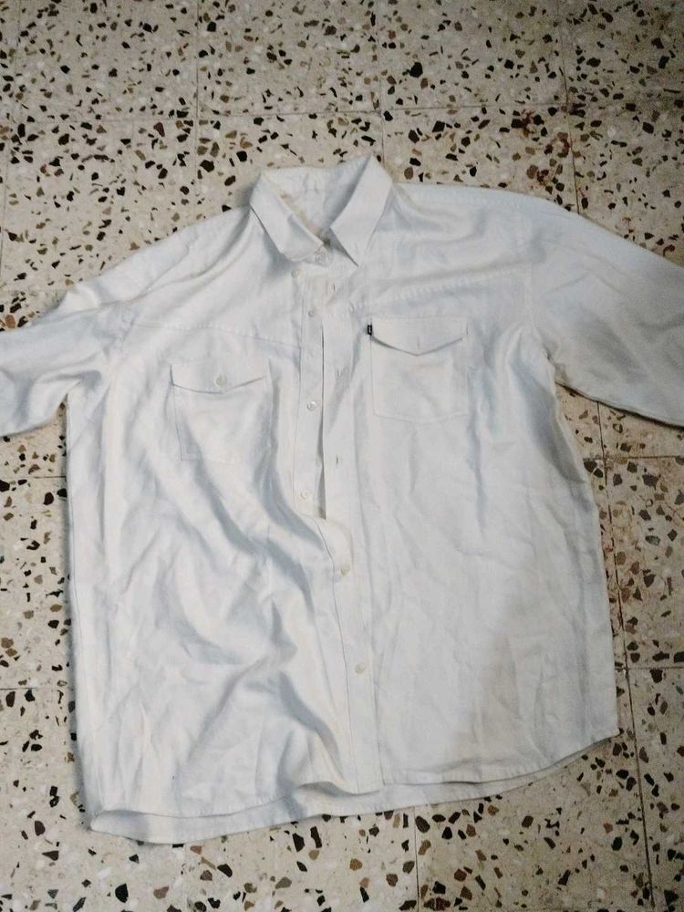 Classic White Button-Down Shirt(layering)