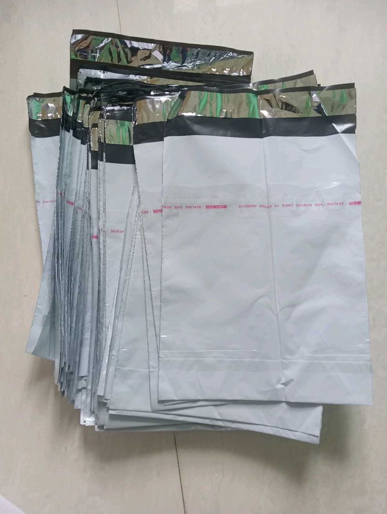 20 Shipping Bags With Pod