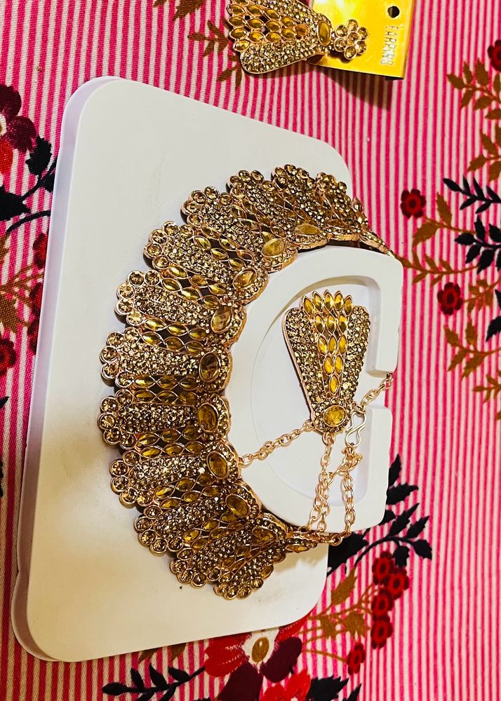 Choker Set