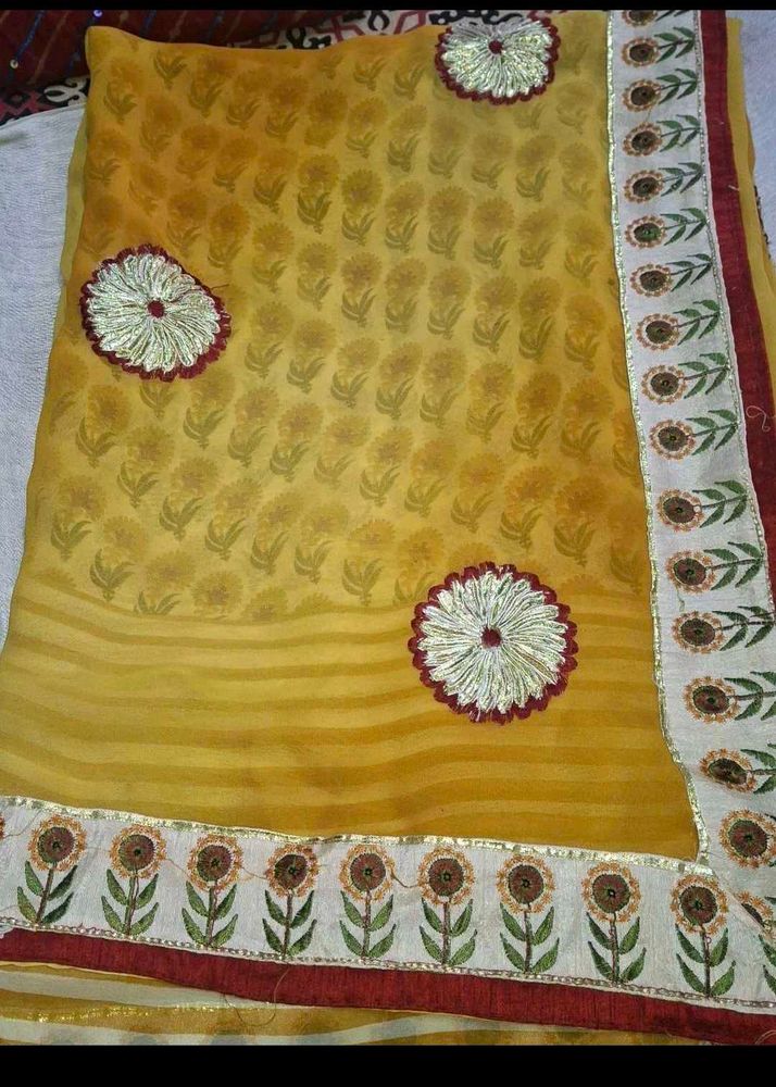 Half Pattern Mustard Yellow 💛 Saree