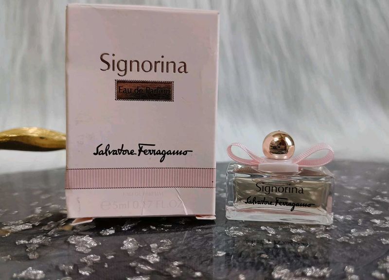 Salvatore Frragamo Signorina Eau de Parfum