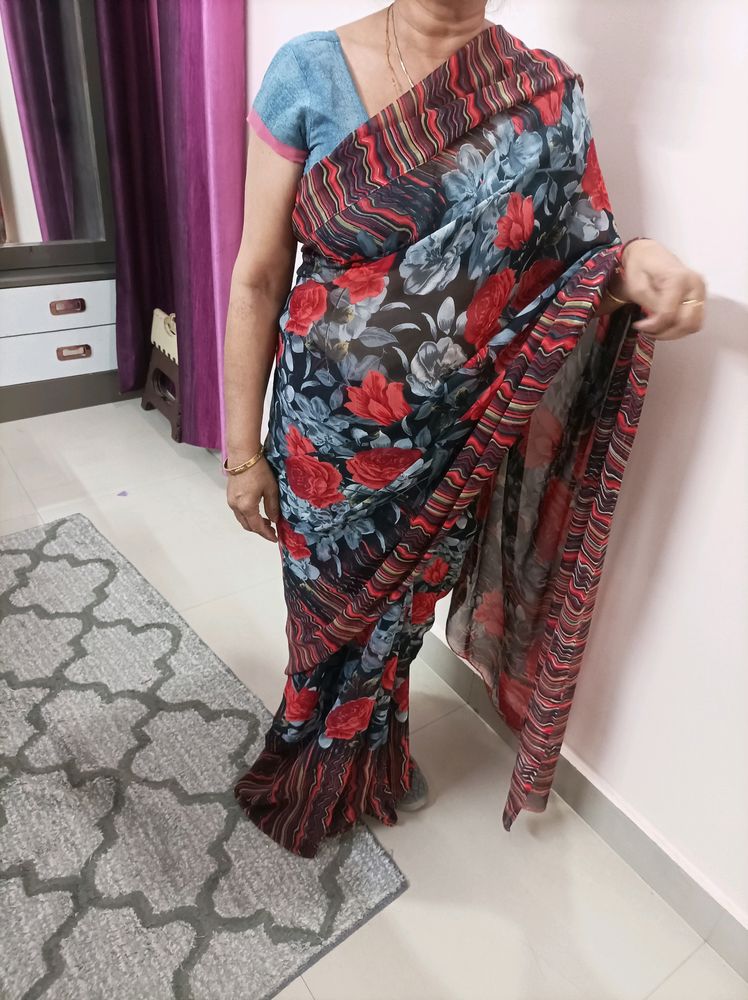 Red Black Saree