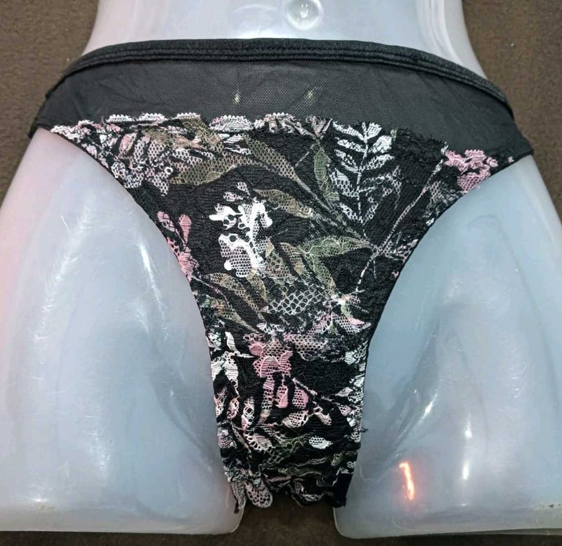 Floral Lace 🖤Thong