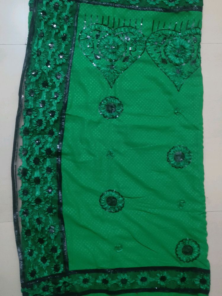 New Saree NO BLOUSE