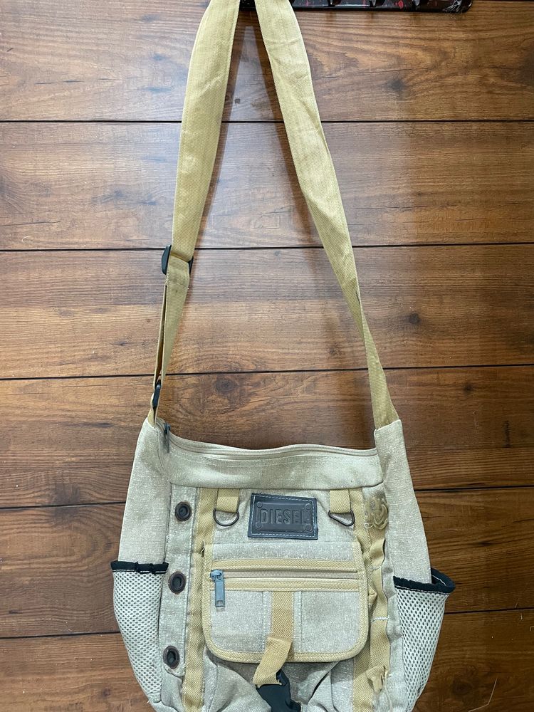 College Handbag/Sidebag