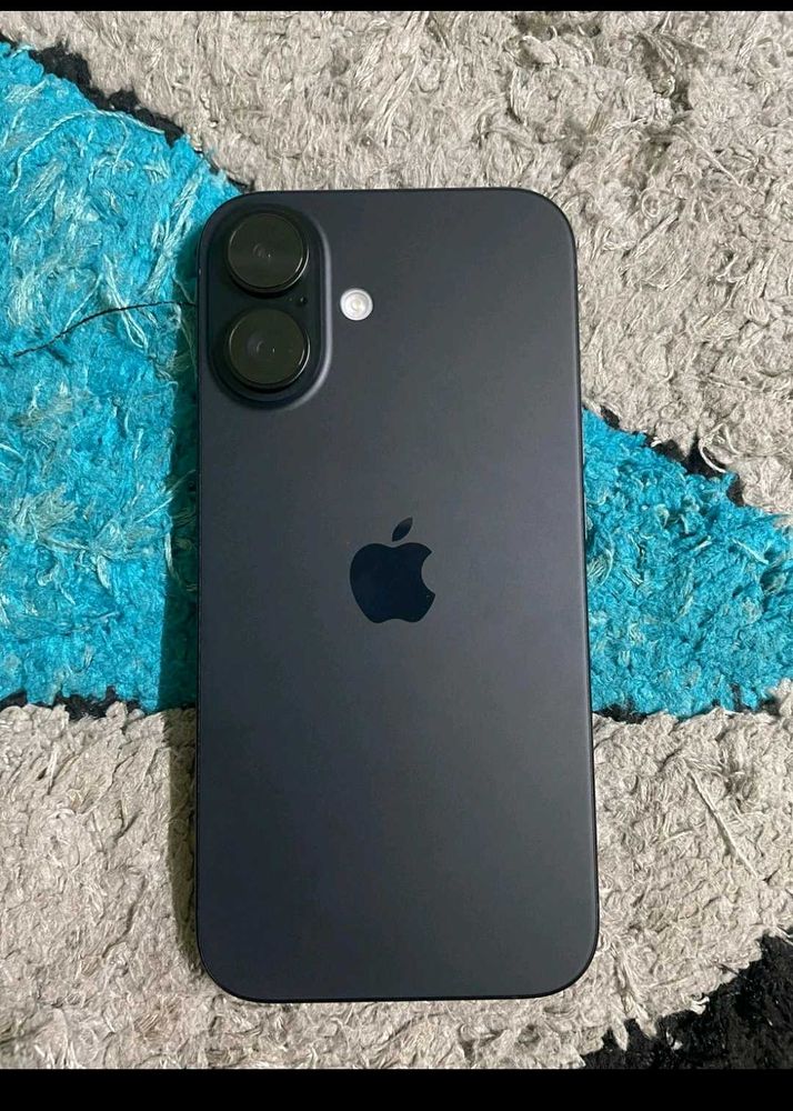 Iphone 16 Black 128 GB No Cash On Delivery