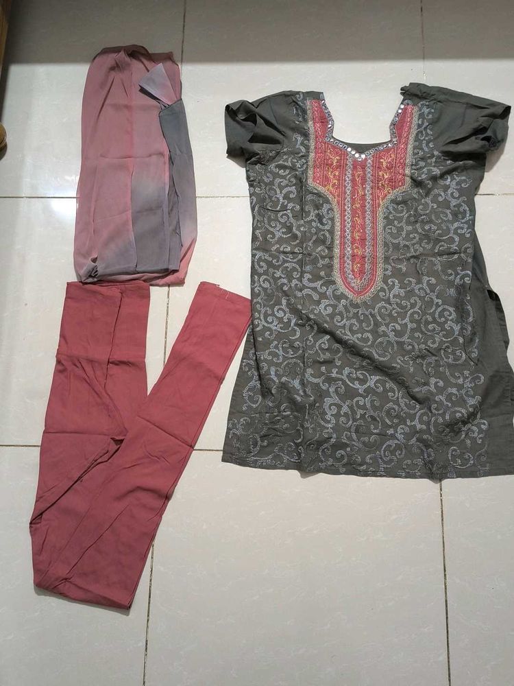 Grey Embroidered Kurta Set