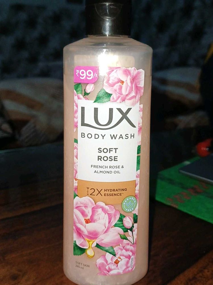 Lux Soft Rose Body Wash