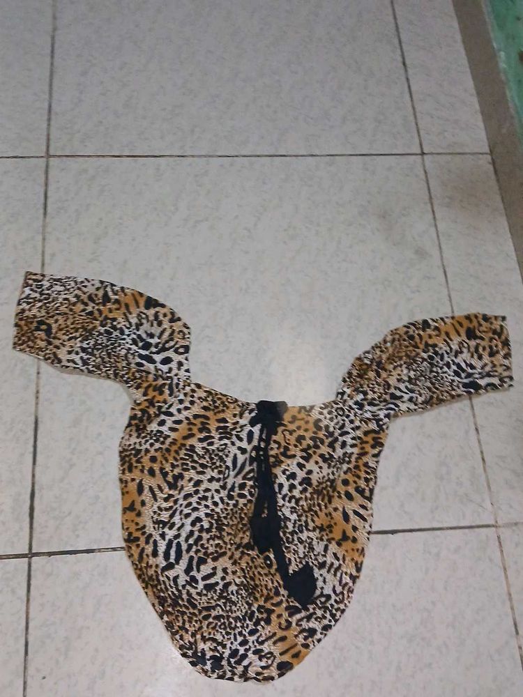 Stylish Animal Print Top