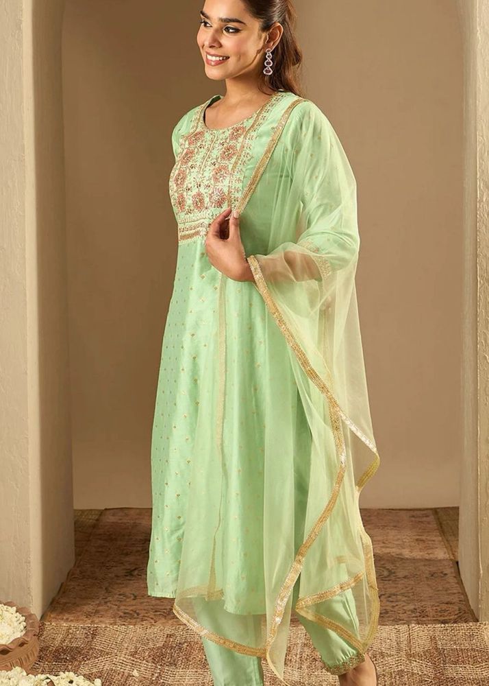 Never used Elegant Mint Green Kurta Set Size XXL