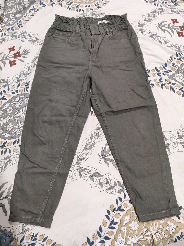 Olive Green High-Waisted Pants