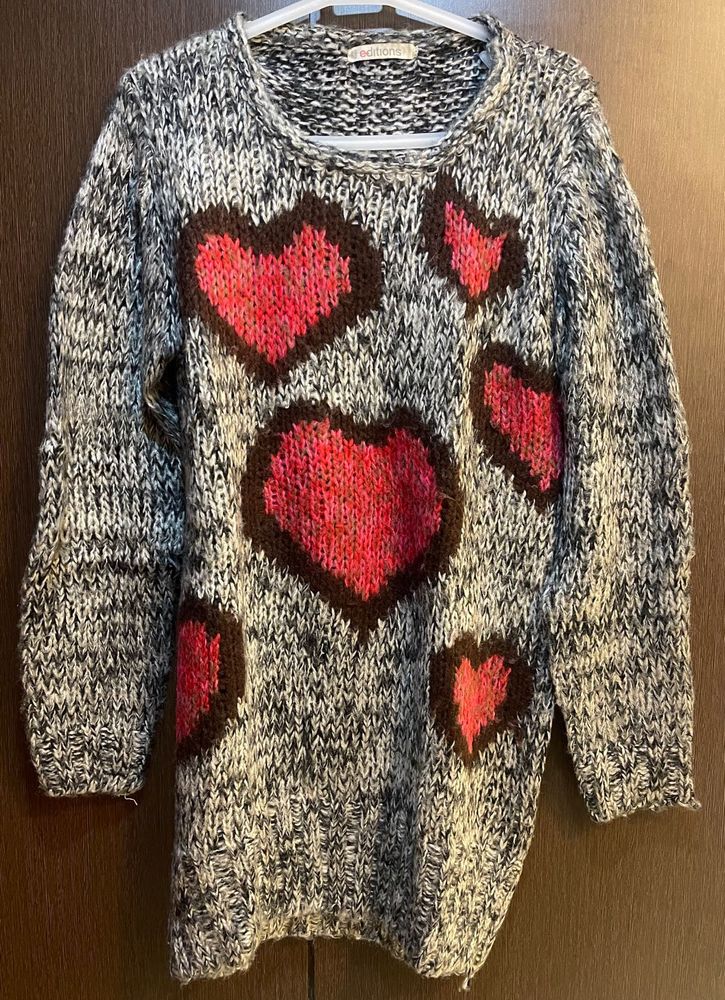 Womens Heart Design Woolen Sweater