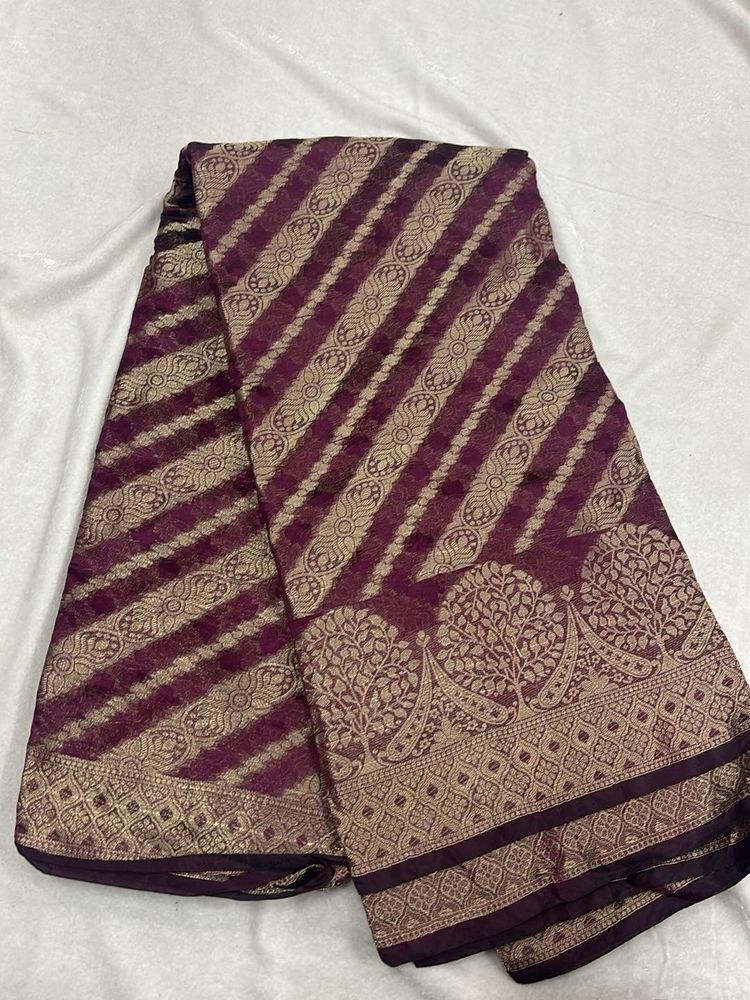 Elegant Striped Saree