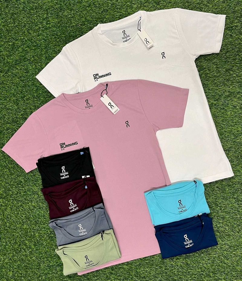 ON Running Tee Variety