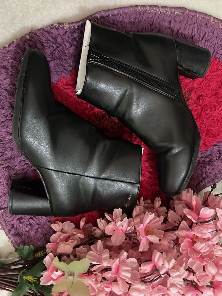 Black Ankle Boots