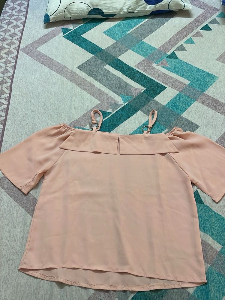 Off-Shoulder Top