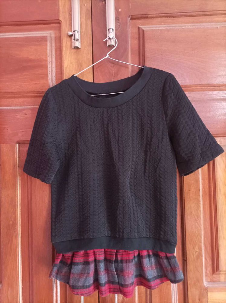 Cute Black Top