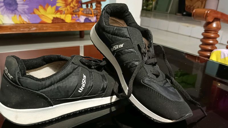 Slightly Used UniStar Sports Shoes(Unisex)