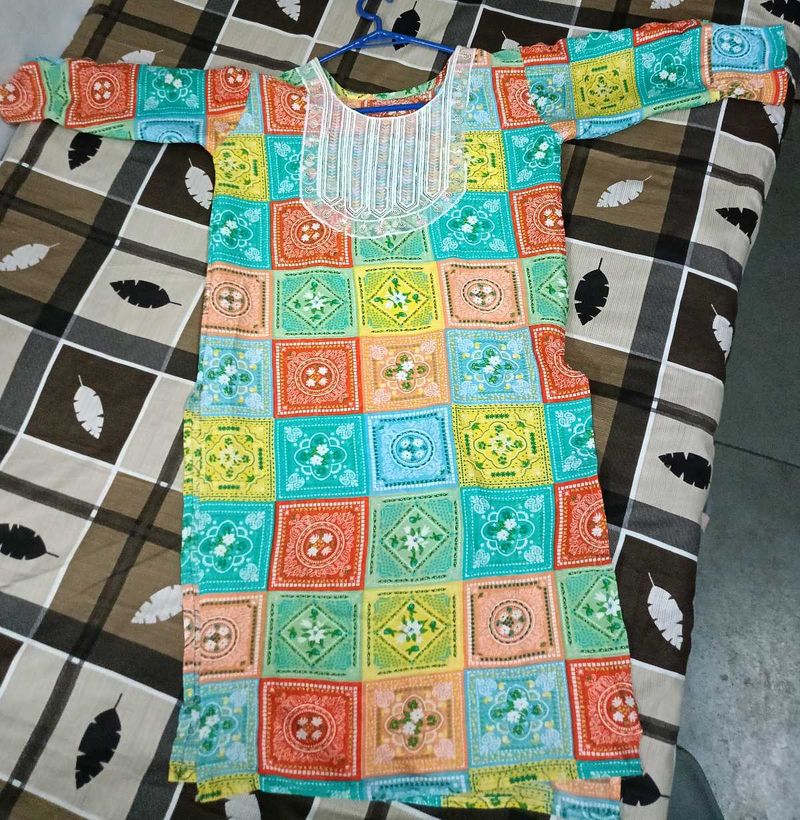 Beautiful Colour Ful Kurti