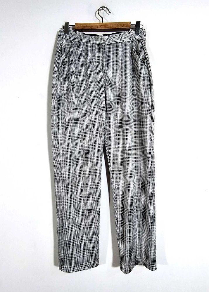 Black And White Printed Pant (Women&#39;s) + Top