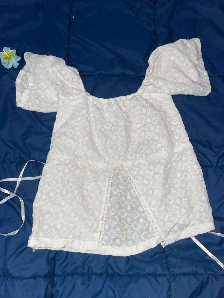 White Puff Sleeve Top